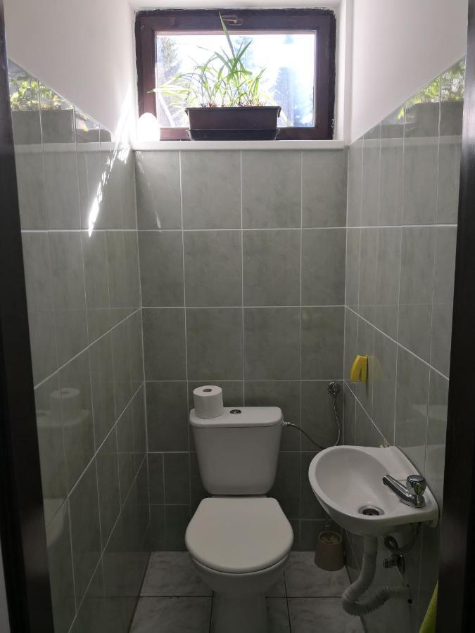 Ubytovani U Machova Jezera - Apartmany - Ludmila Grulisova Doksy  Exteriör bild