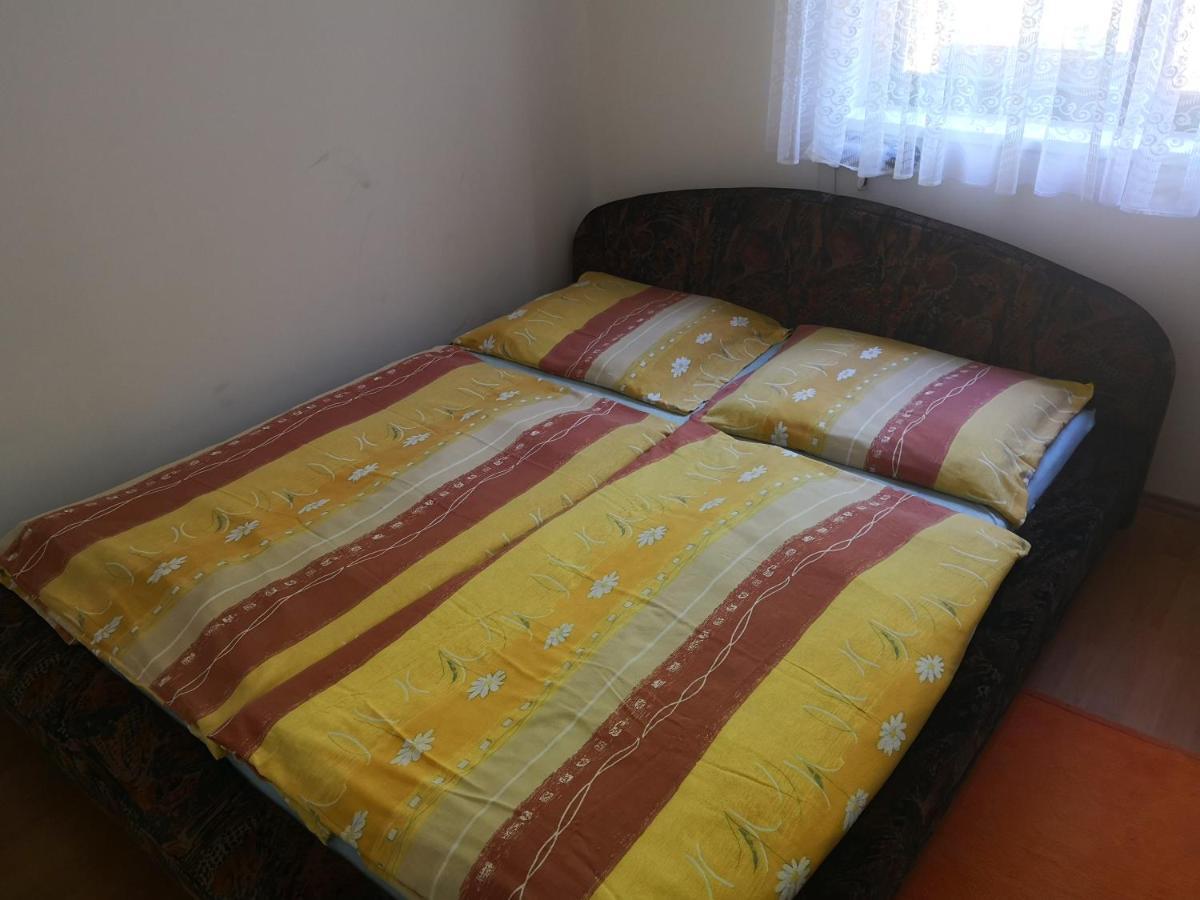 Ubytovani U Machova Jezera - Apartmany - Ludmila Grulisova Doksy  Exteriör bild